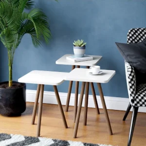 Masa cafea patrata din 3 piese cu picioare din lemn alb